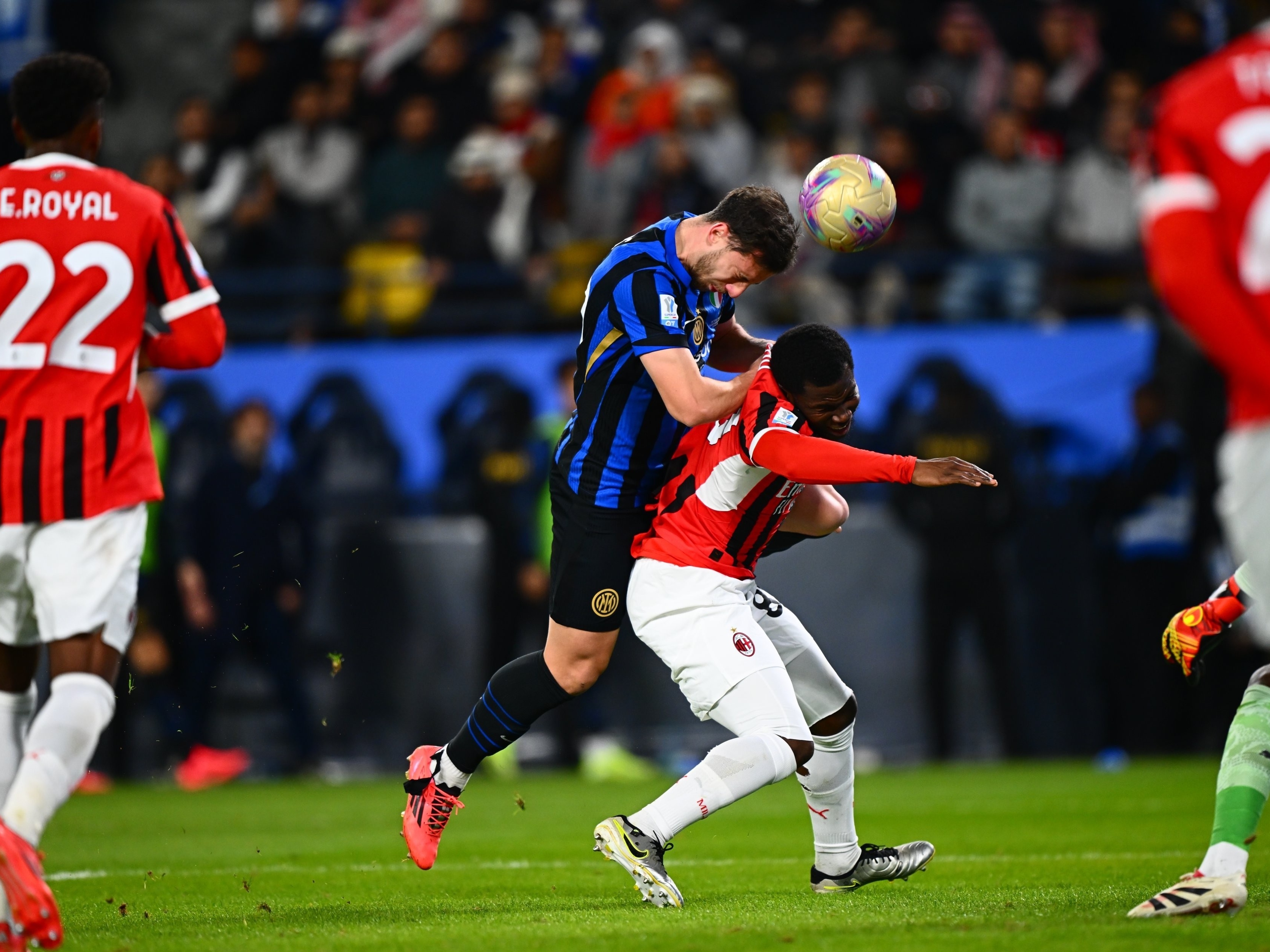 AC米兰连续胜利,状态持续火爆(ac米兰联赛) AC米兰连续胜利,状态持续火爆(ac米兰联赛)