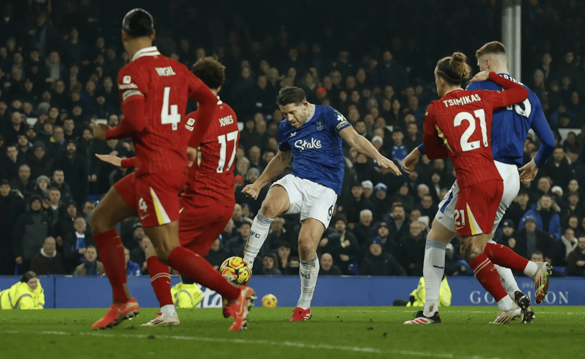 利物浦全队表现神勇，客场告捷