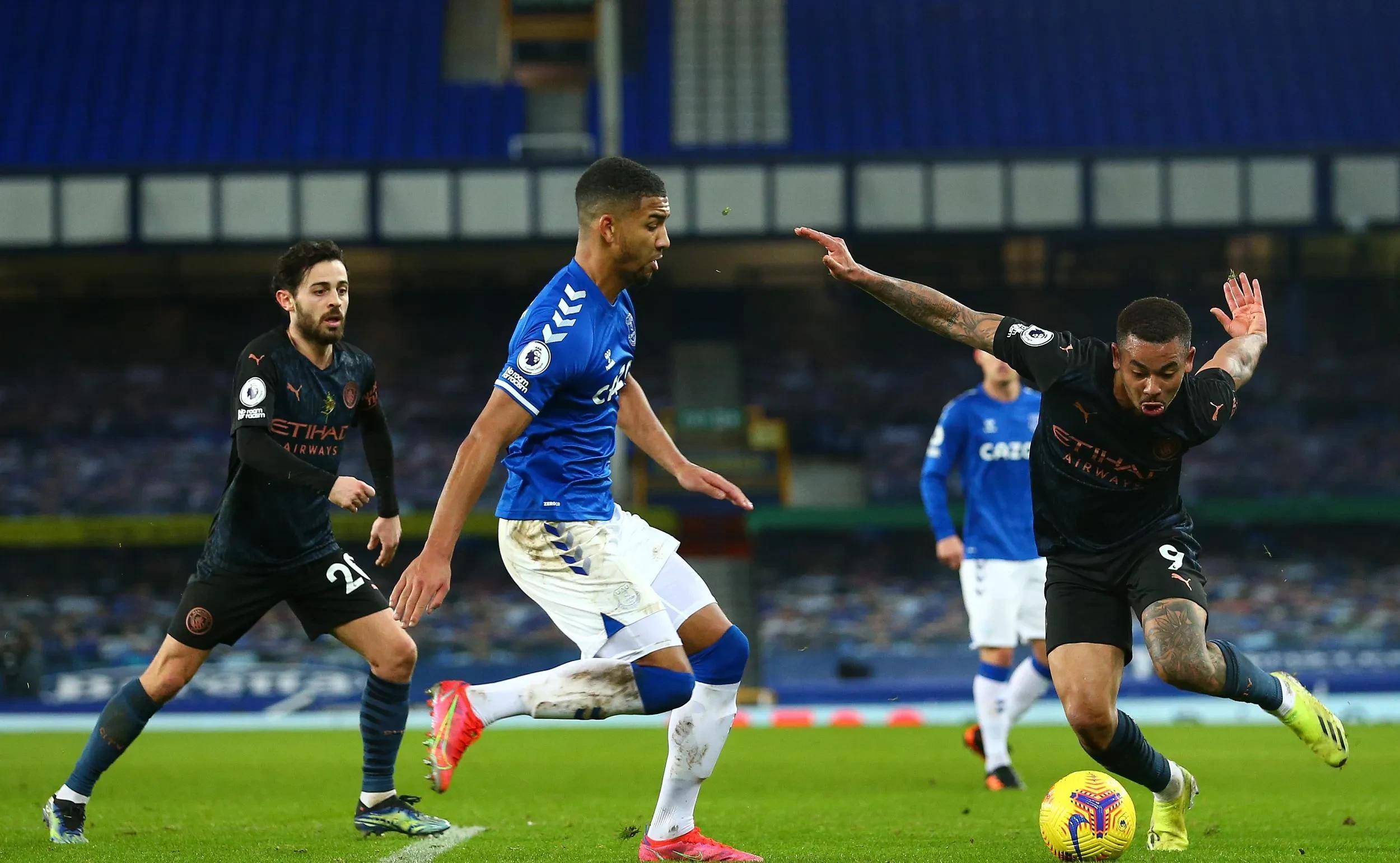 包含谢菲联逆转平里奇，球队展现斗志的词条