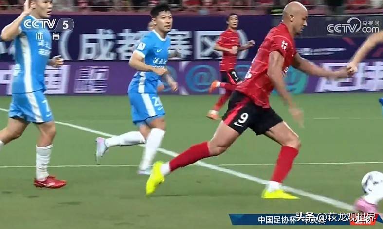 河南建业在亚冠角逐中奋勇争先，晋级强劲的简单介绍