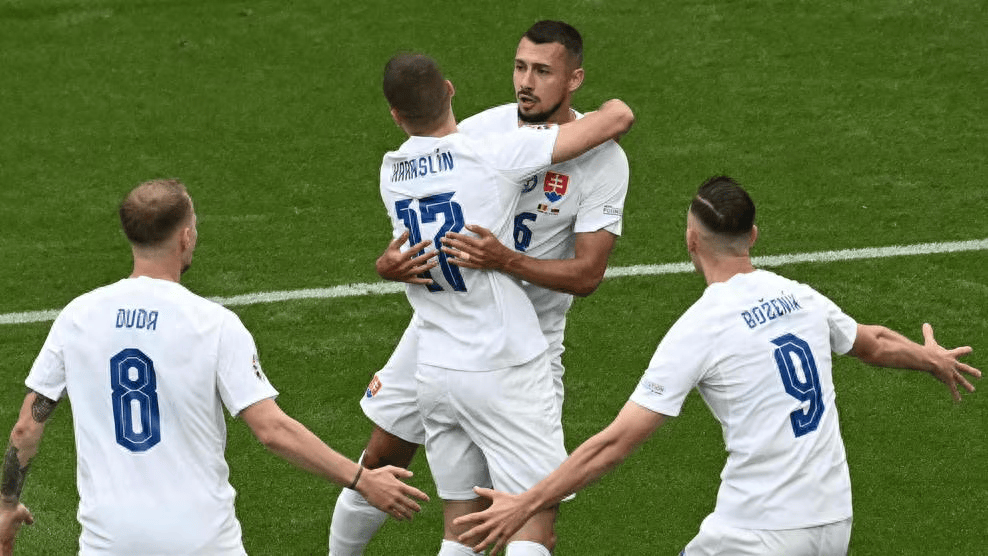 斯洛伐克队击败格鲁吉亚队晋级欧洲杯四强 斯洛伐克队击败格鲁吉亚队晋级欧洲杯四强