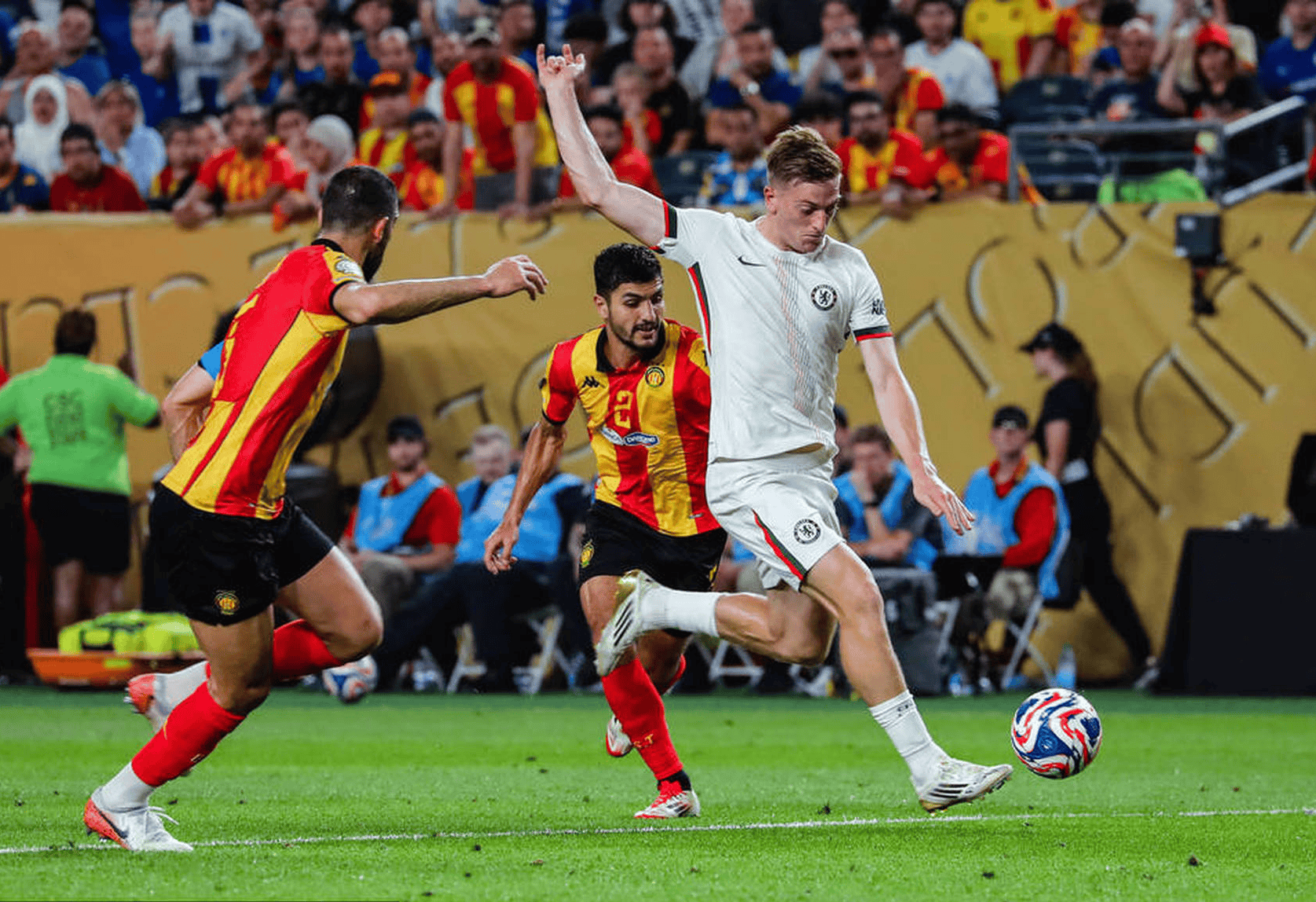 东欧和非洲国家的体育比拼激发热情 东欧和非洲国家的体育比拼激发热情