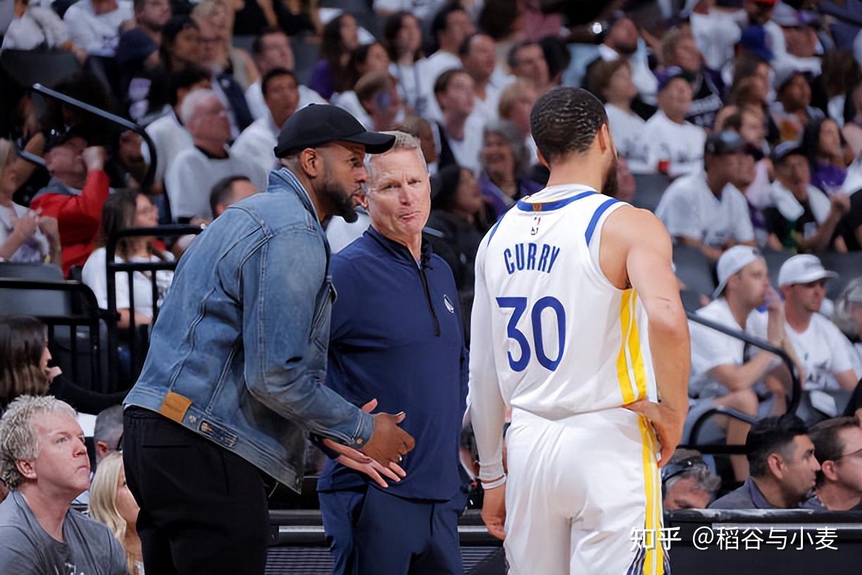 勇士主帅与球员开展心理健康训练应对赛季压力的简单介绍