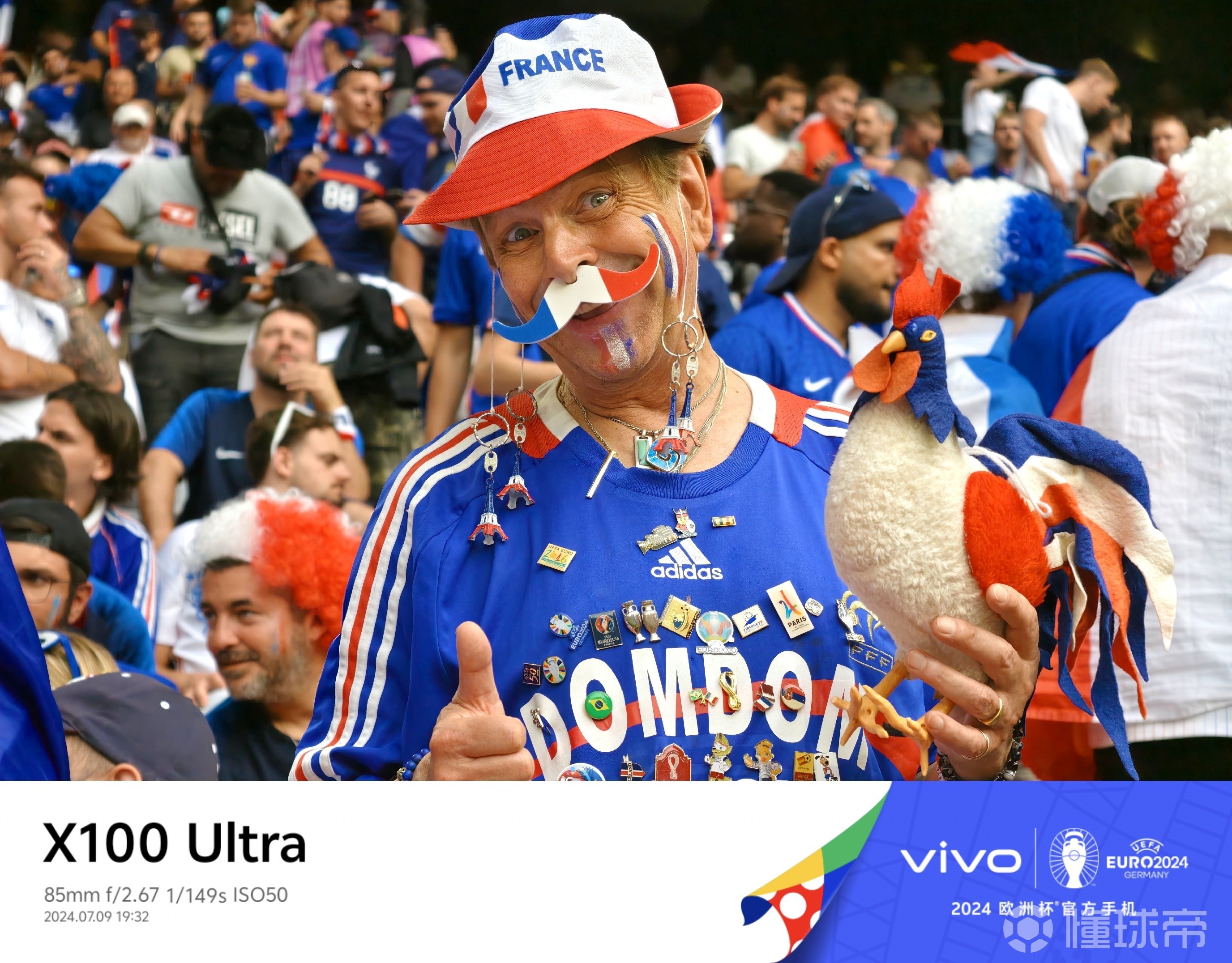 欧洲赛事疯狂进行,球迷热情高涨 欧洲赛事疯狂进行,球迷热情高涨